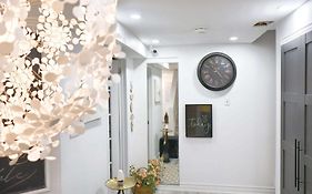 Lily'S House